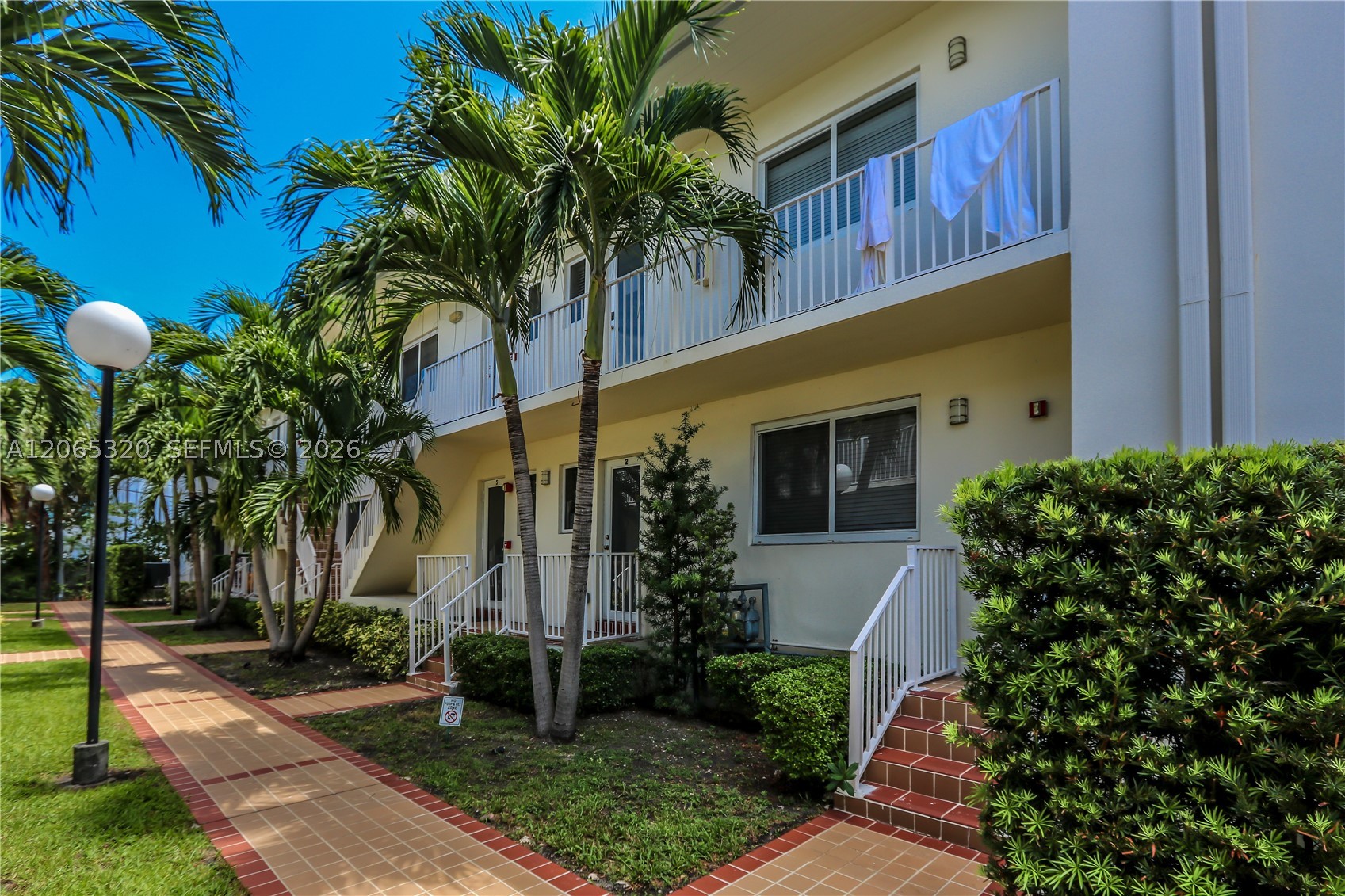 1029 94th St Bay Harbor Islands, FL 33154