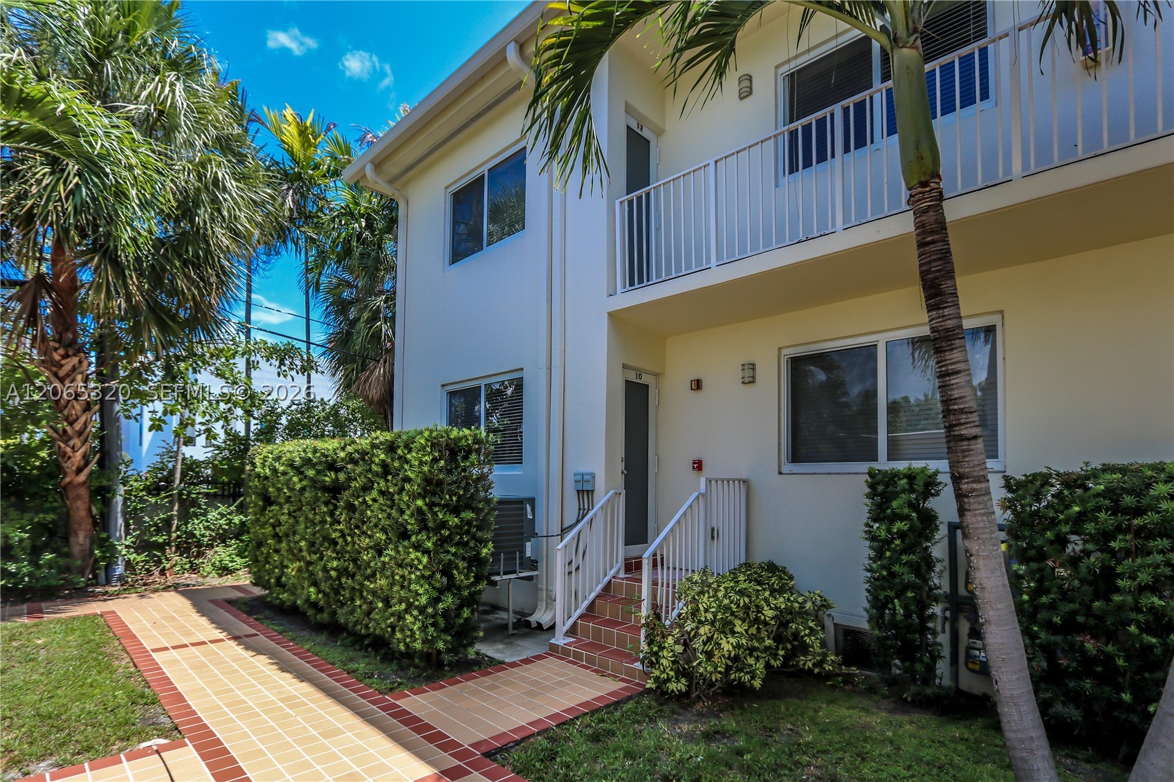 1029 94th St Bay Harbor Islands, FL 33154