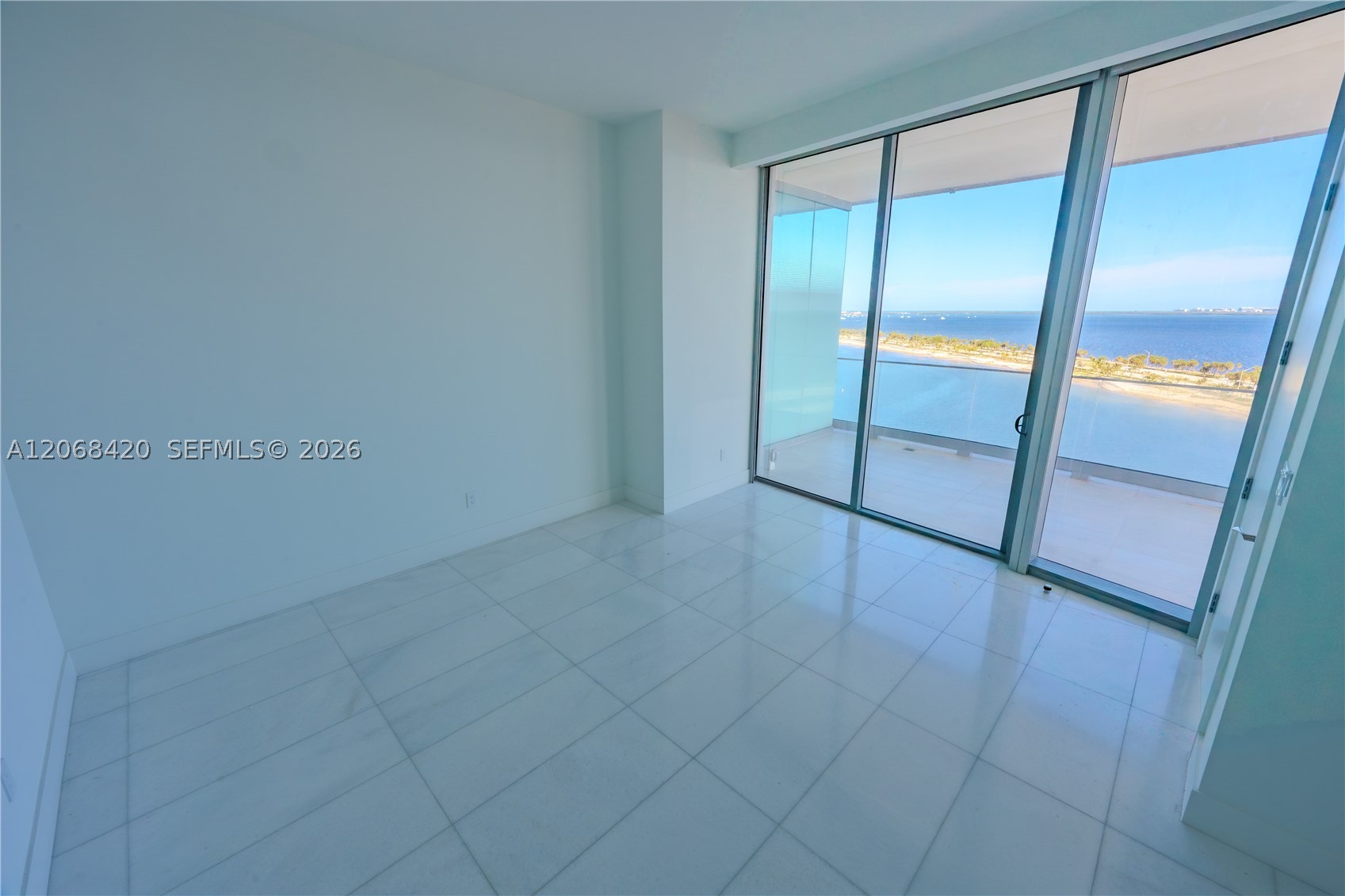 image Una Residences26