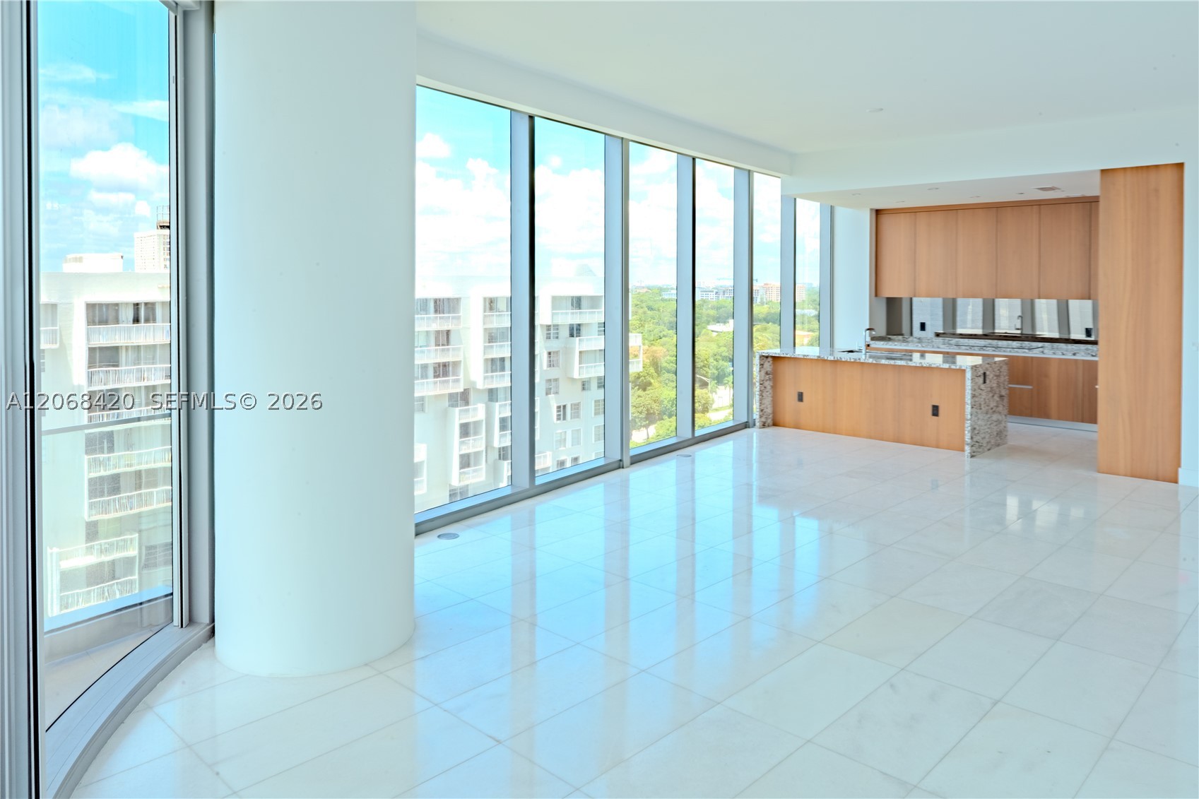 image Una Residences2