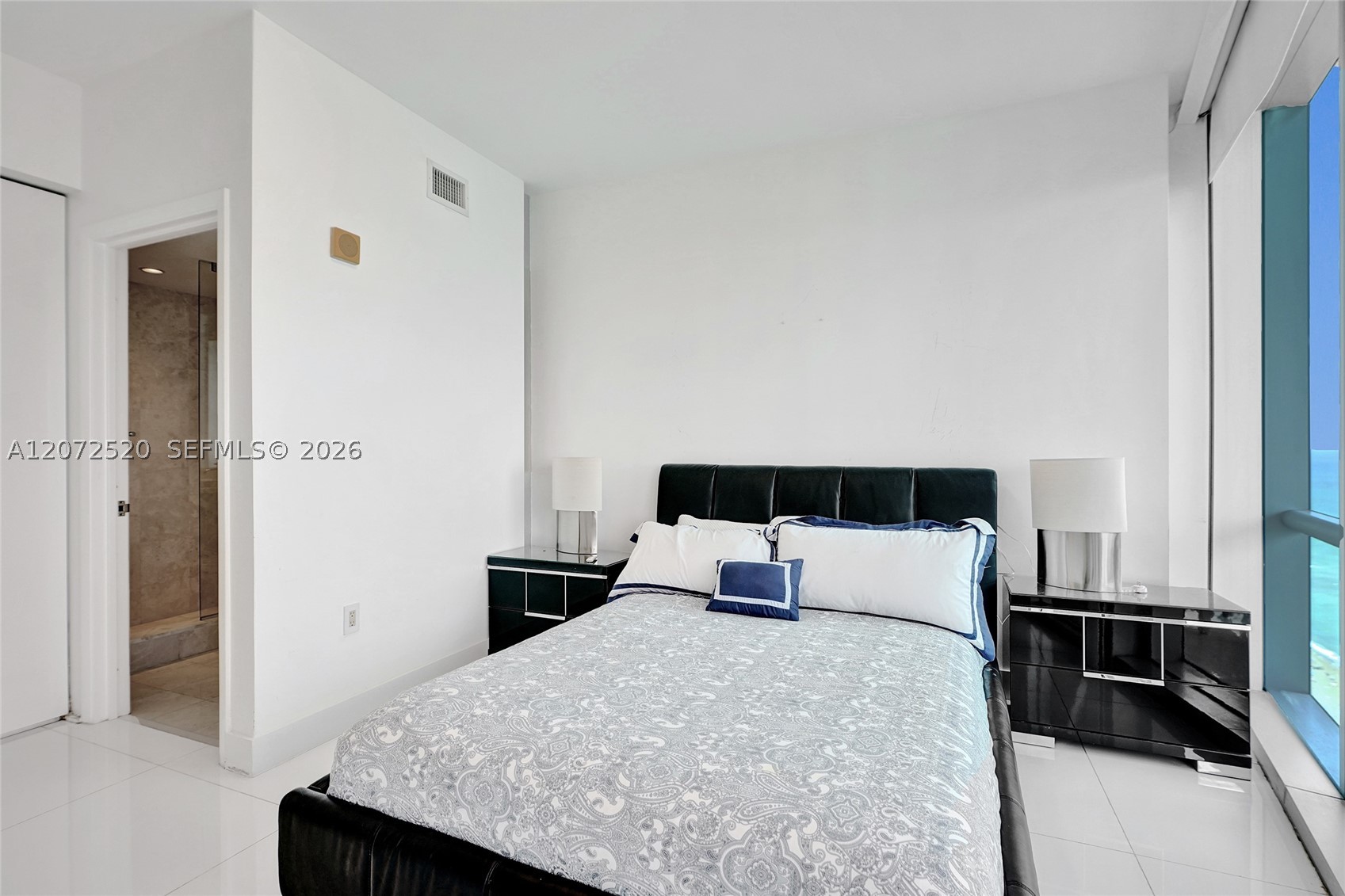 17121 Collins Ave #3206 Sunny Isles Beach, FL 33160