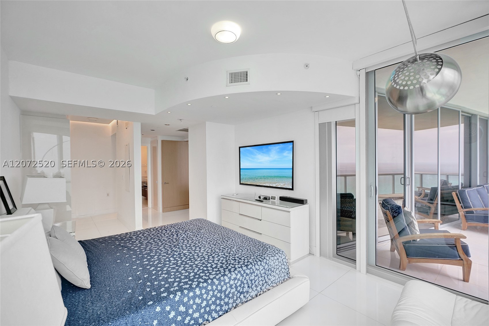 17121 Collins Ave #3206 Sunny Isles Beach, FL 33160