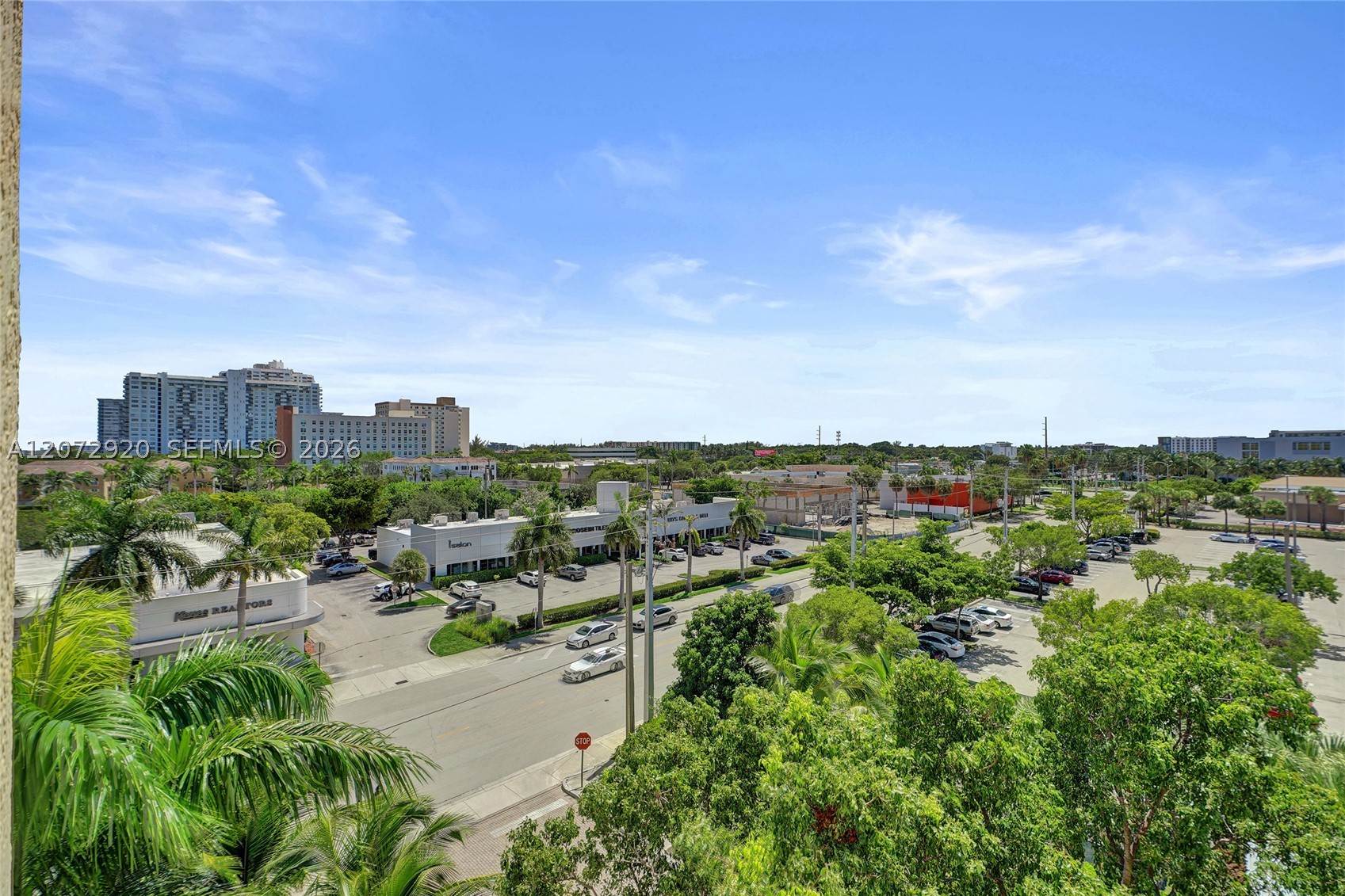2775 NE 187th St #514 Aventura, FL 33180