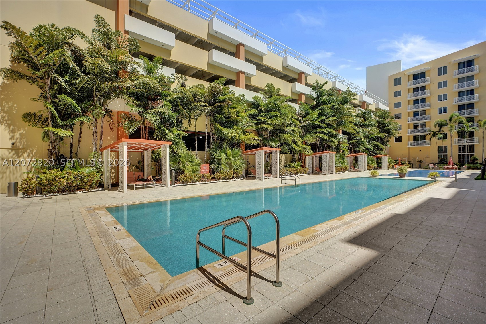 2775 NE 187th St #514 Aventura, FL 33180