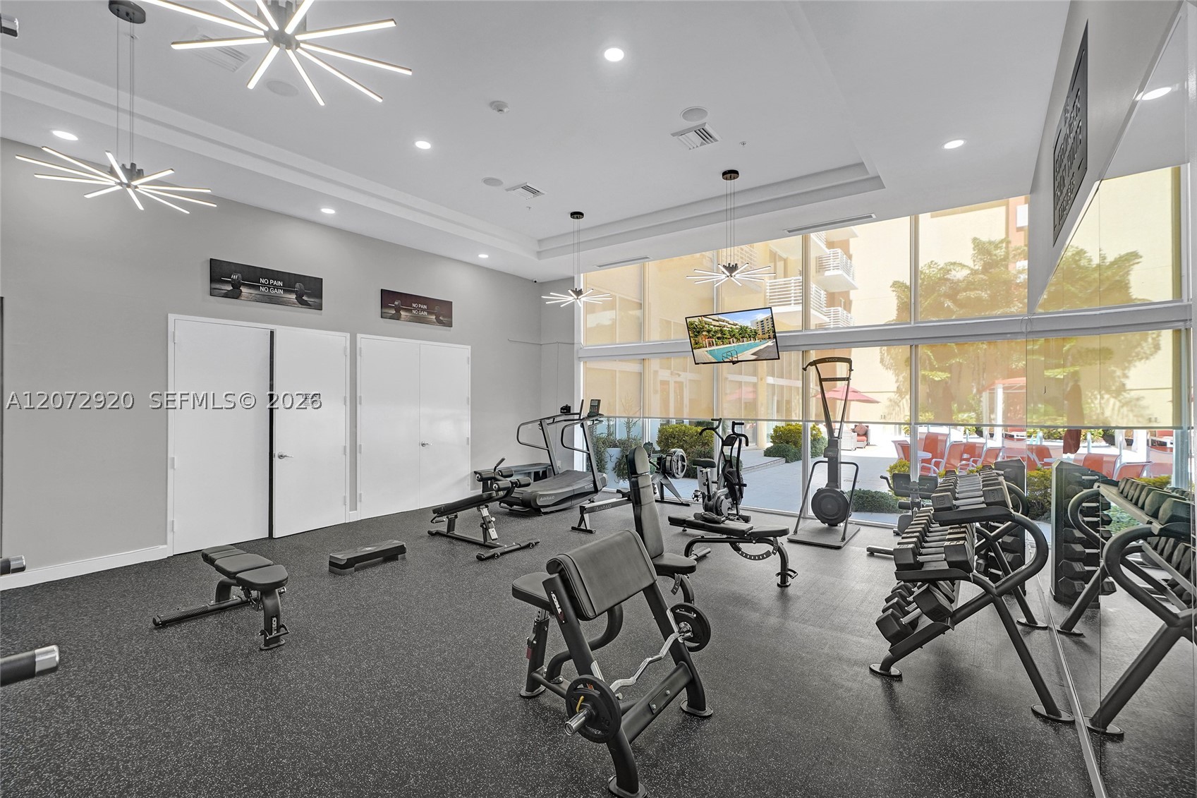 2775 NE 187th St #514 Aventura, FL 33180