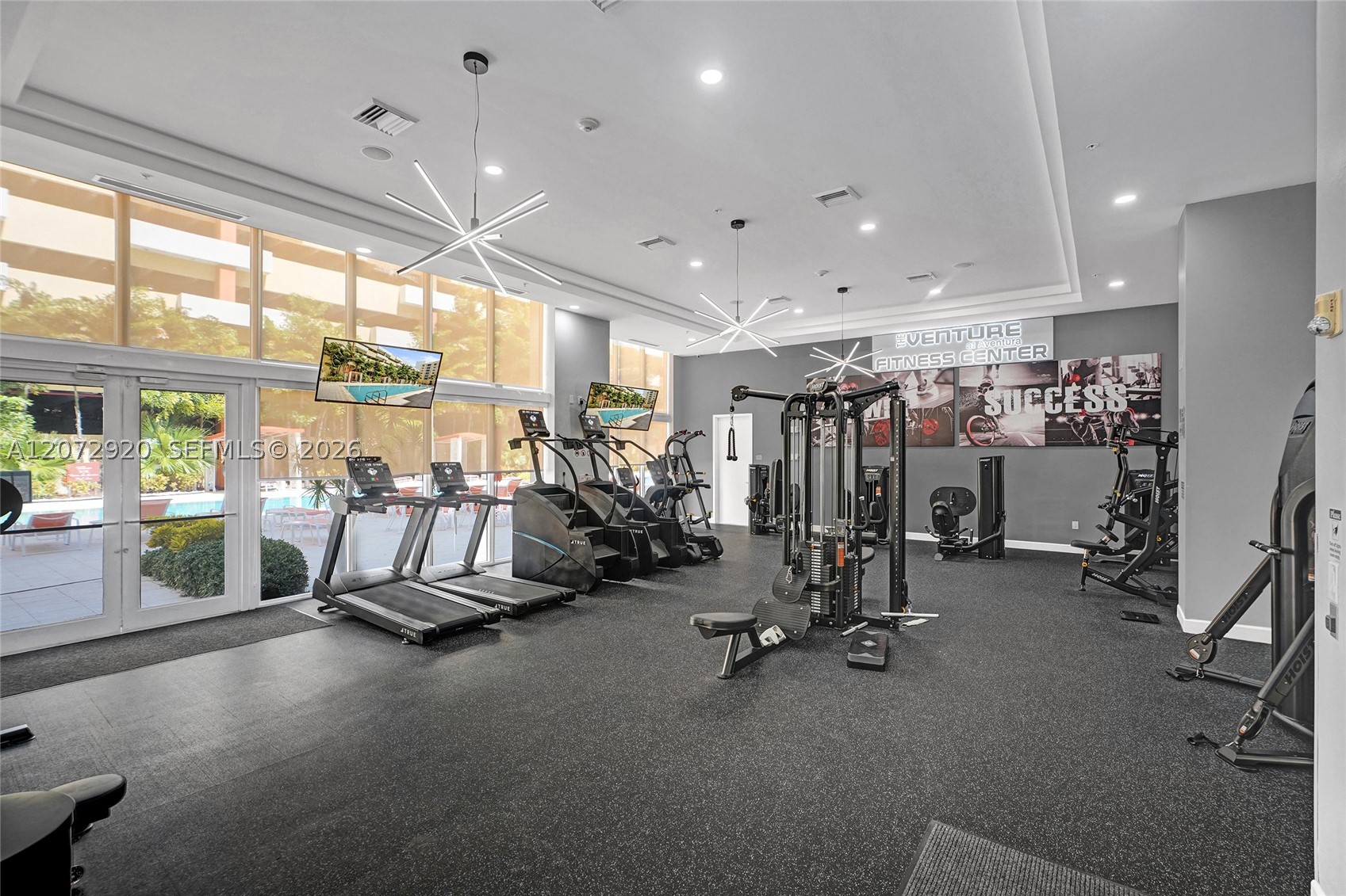 2775 NE 187th St #514 Aventura, FL 33180