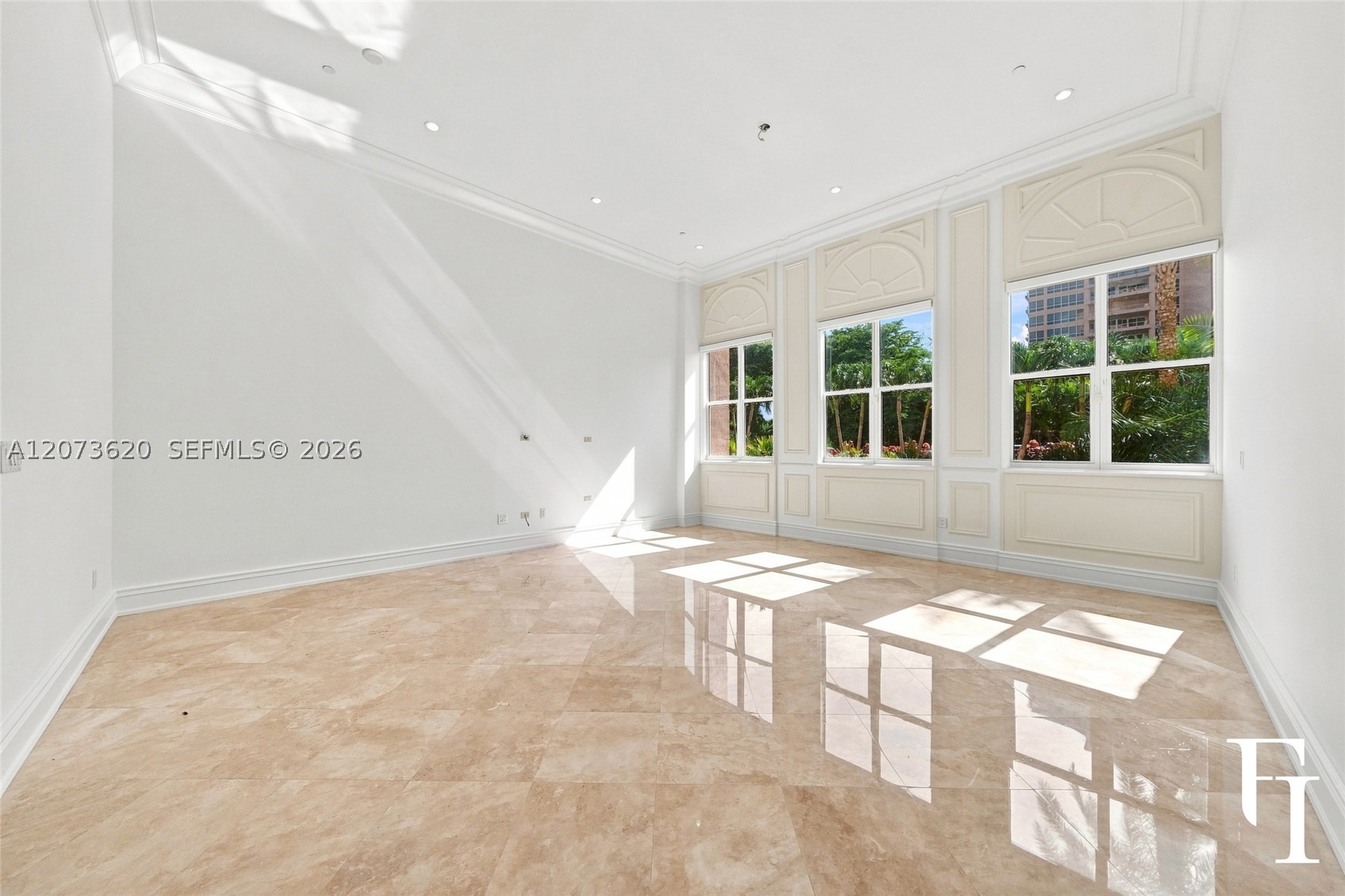 60 Edgewater Dr #East