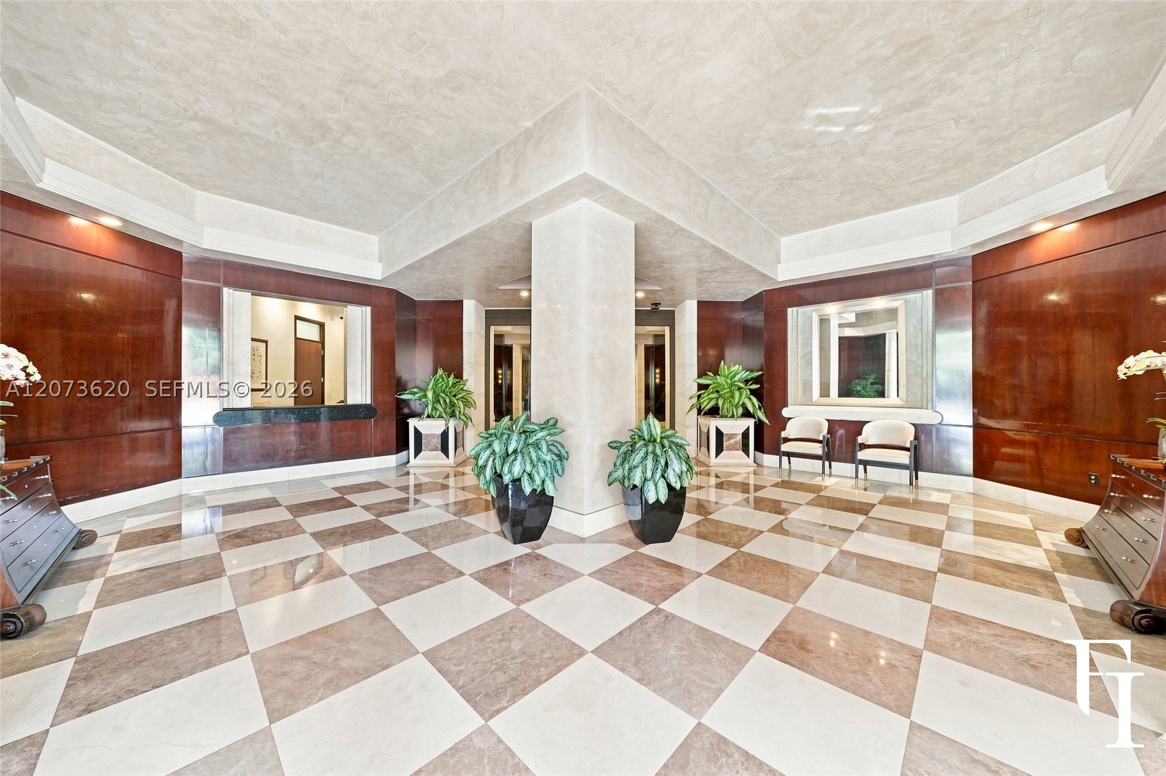 image Gables Club Tower II20