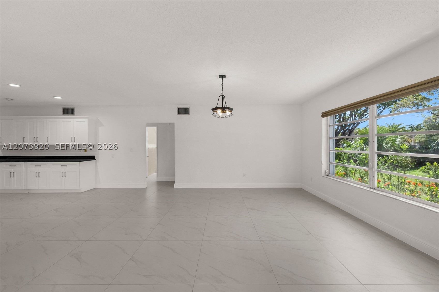 8261 SW 142nd St Palmetto Bay, FL 33158