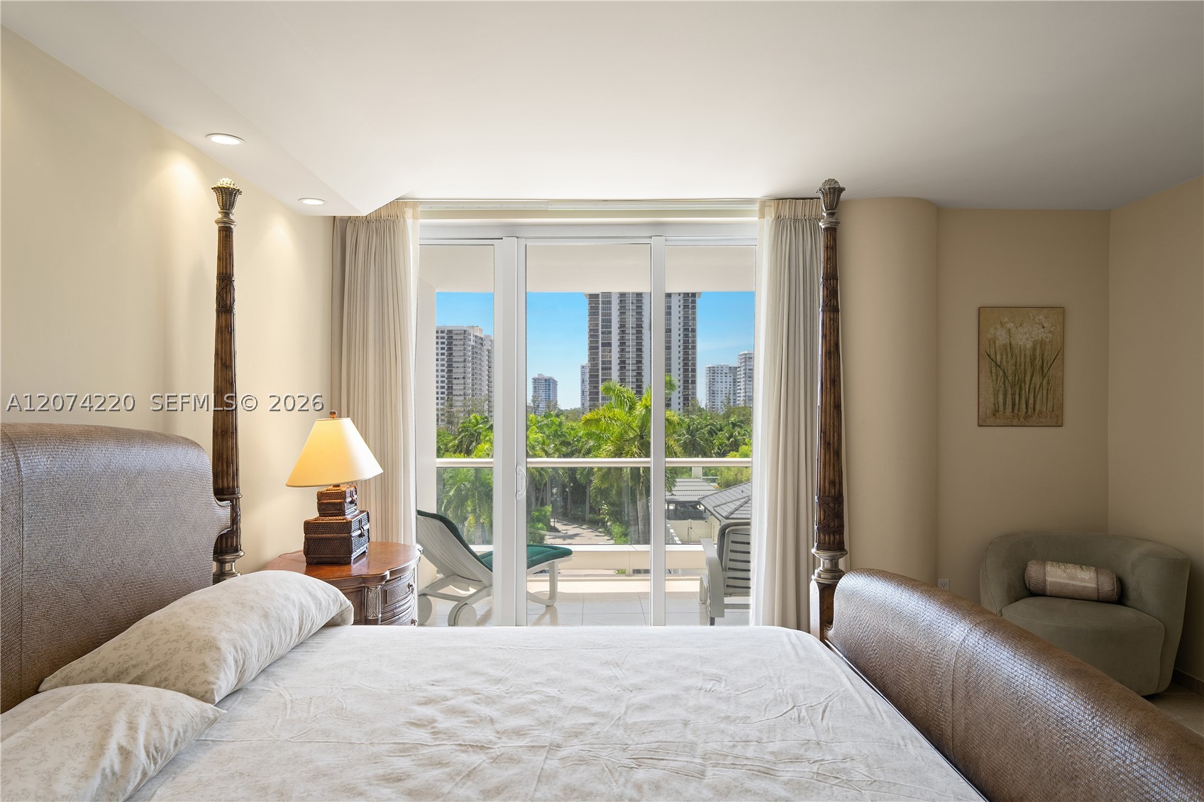 7000 Island Blvd #609 Aventura, FL 33160