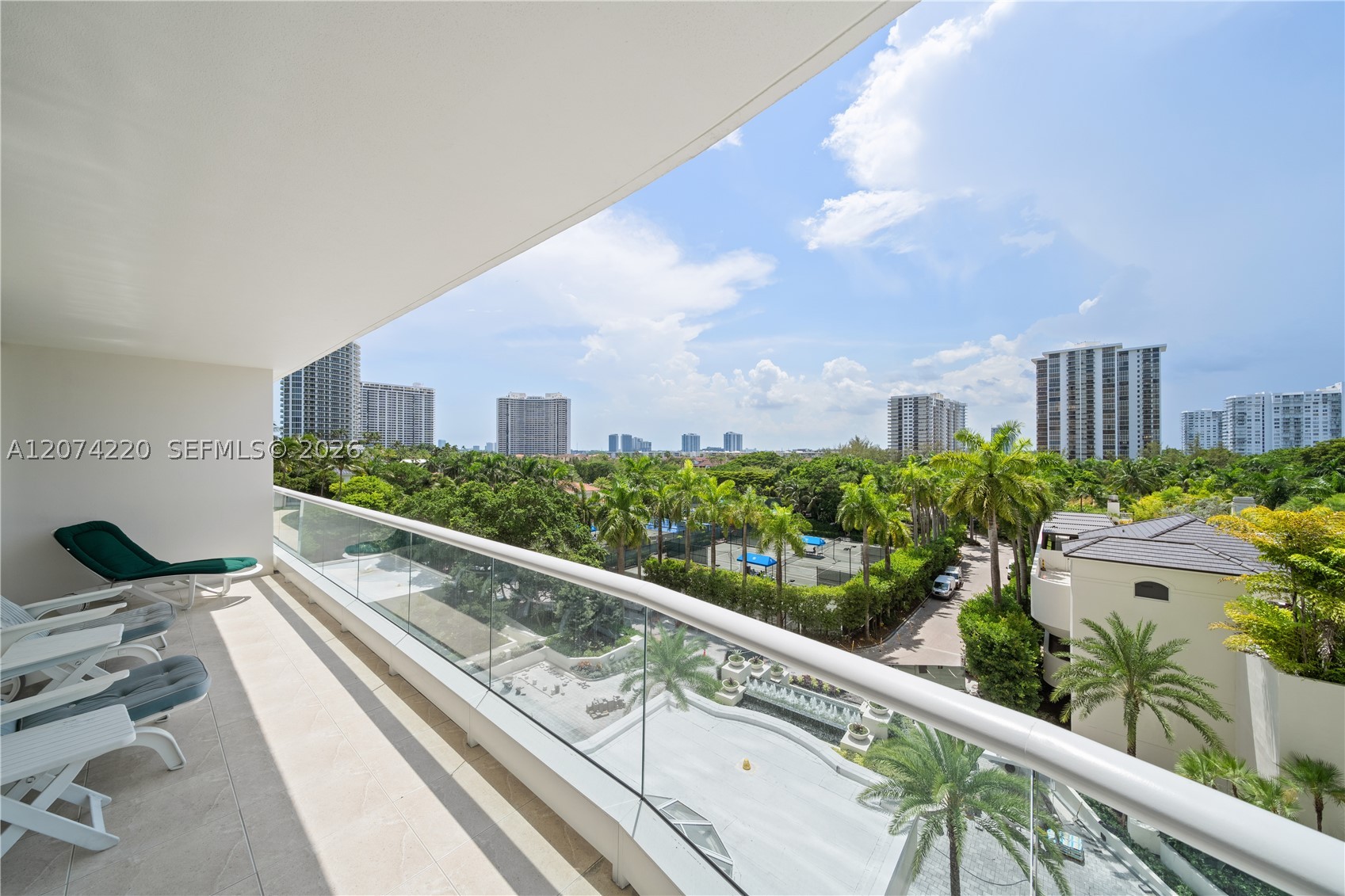 7000 Island Blvd #609 Aventura, FL 33160
