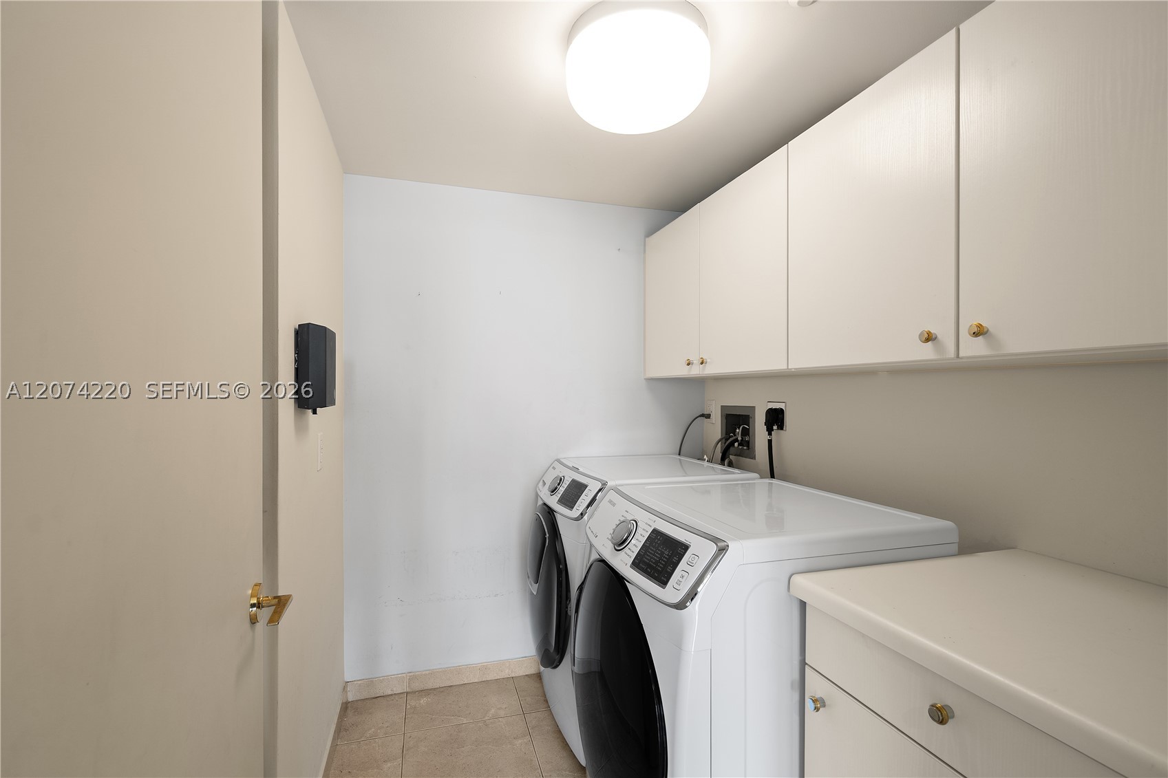7000 Island Blvd #609 Aventura, FL 33160