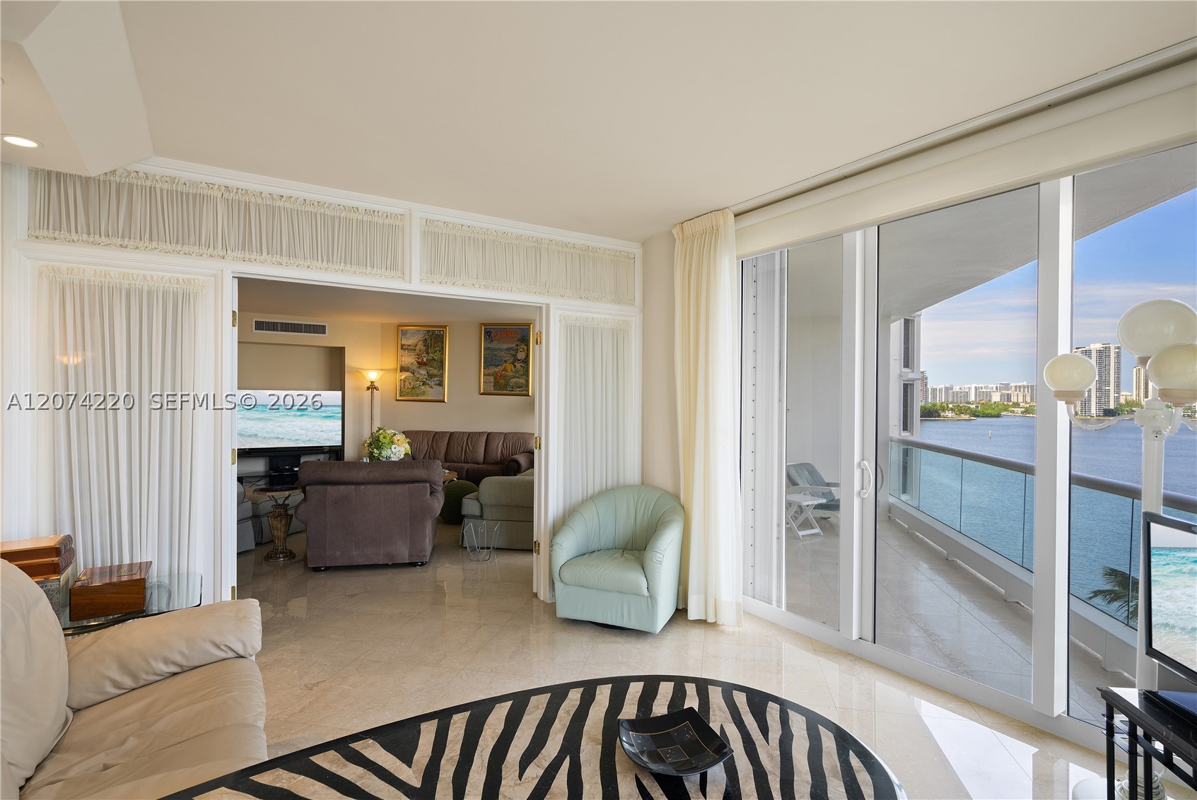 7000 Island Blvd #609 Aventura, FL 33160
