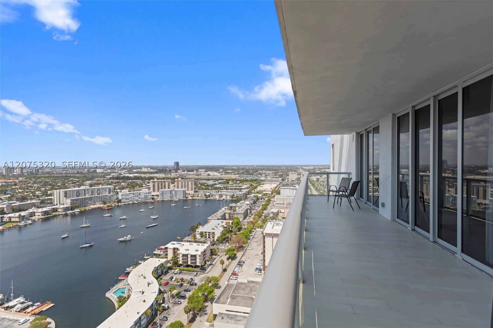 image Beachwalk Condominium28