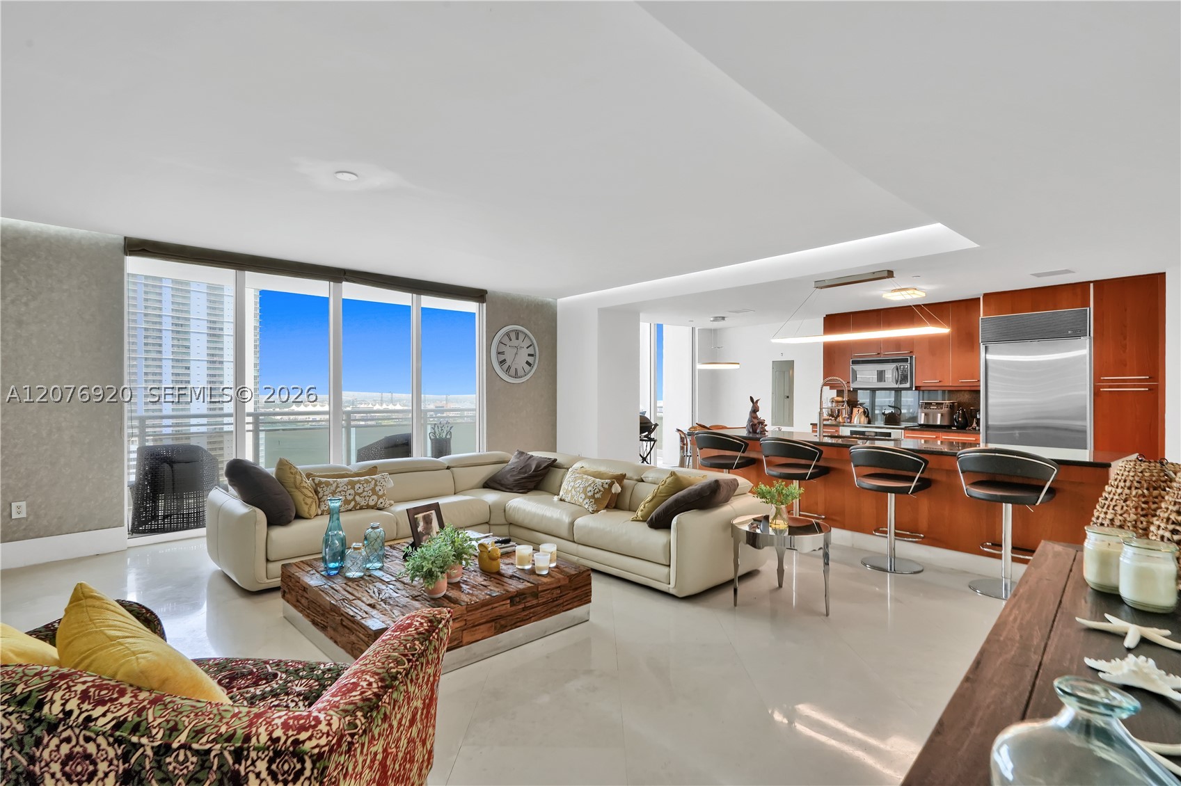 901 Brickell Key Blvd #1807 Miami, FL 33131