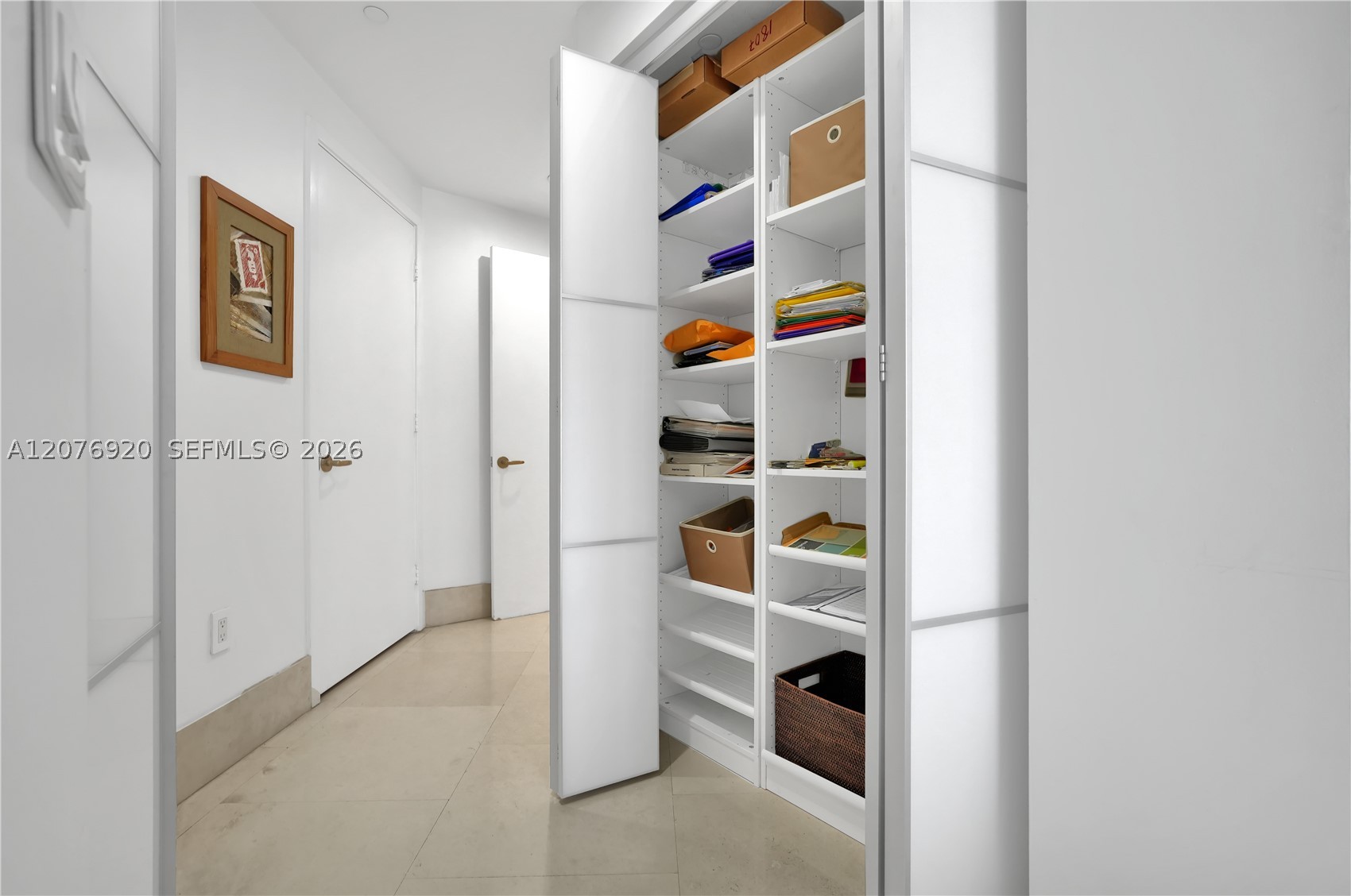 901 Brickell Key Blvd #1807 Miami, FL 33131