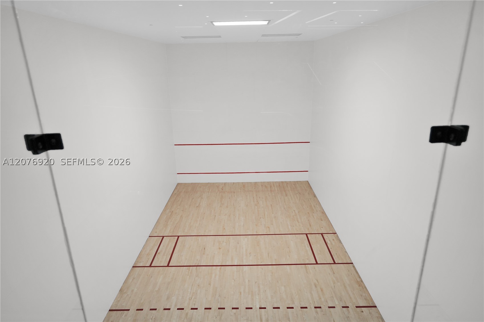 901 Brickell Key Blvd #1807 Miami, FL 33131