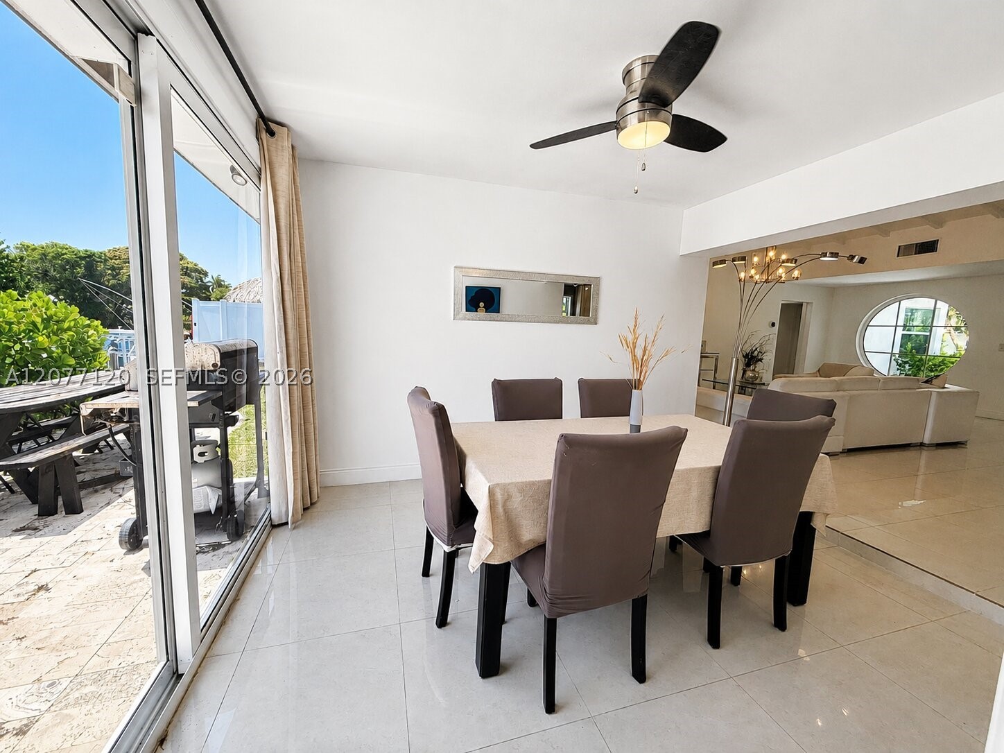 2830 NE 56th Ct Fort Lauderdale, FL 33308