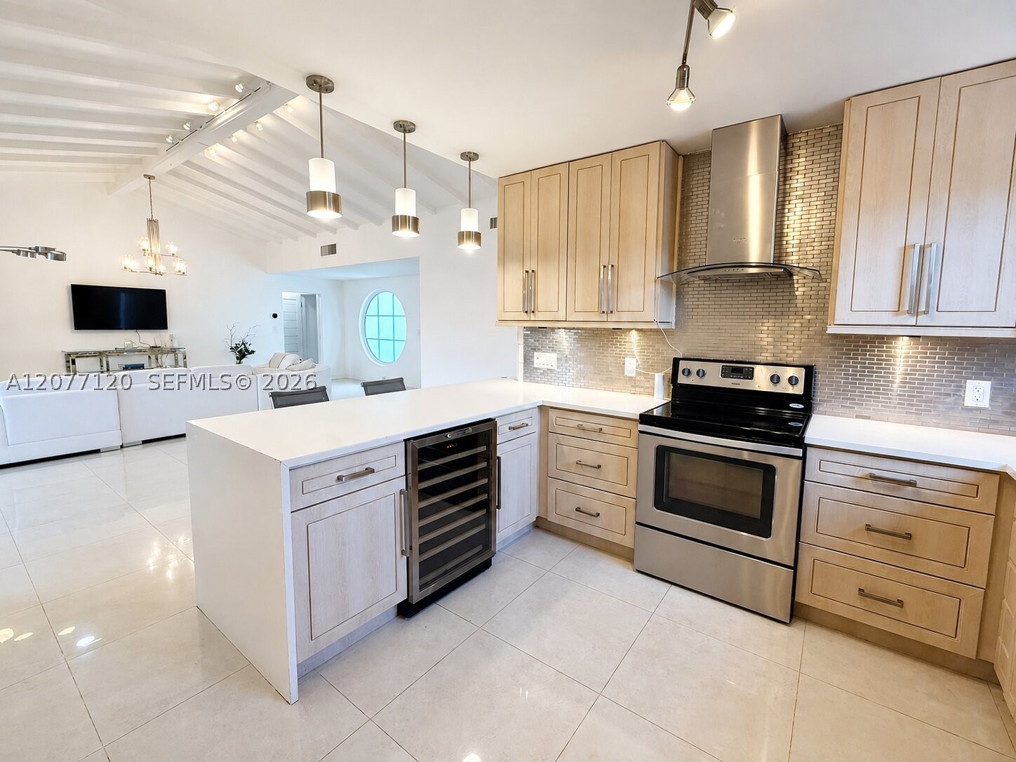 2830 NE 56th Ct Fort Lauderdale, FL 33308