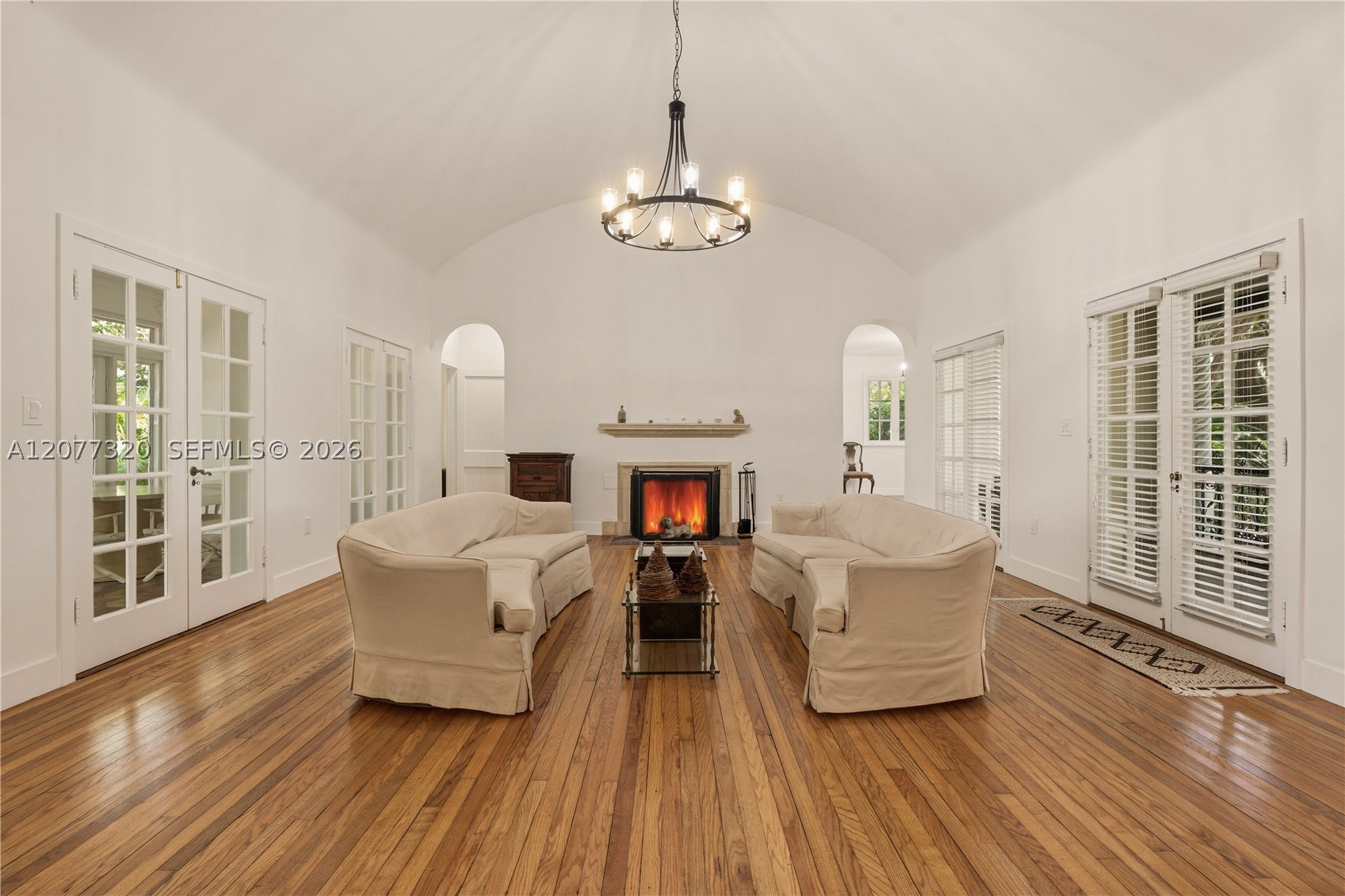 665 N Greenway Dr Coral Gables, FL 33134