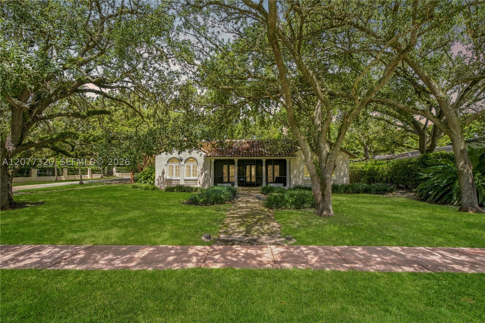 665 N Greenway Dr Coral Gables, FL 33134