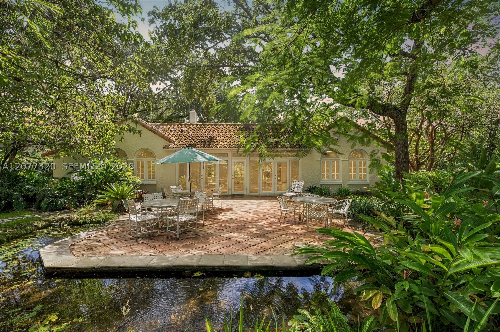 665 N Greenway Dr Coral Gables, FL 33134