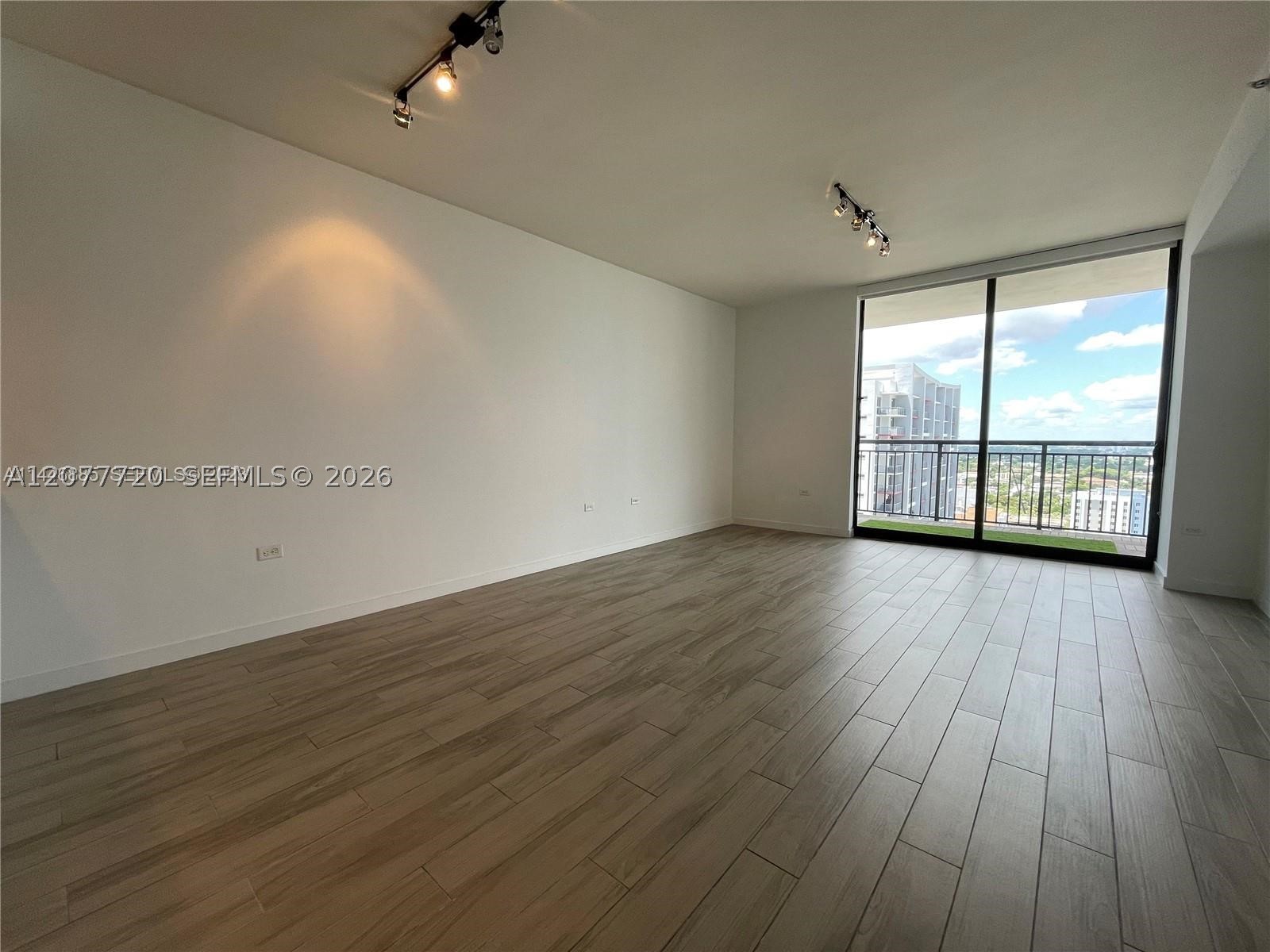 image Nine at Mary Brickell Village2
