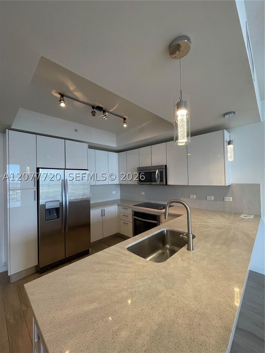 image Nine at Mary Brickell Village3