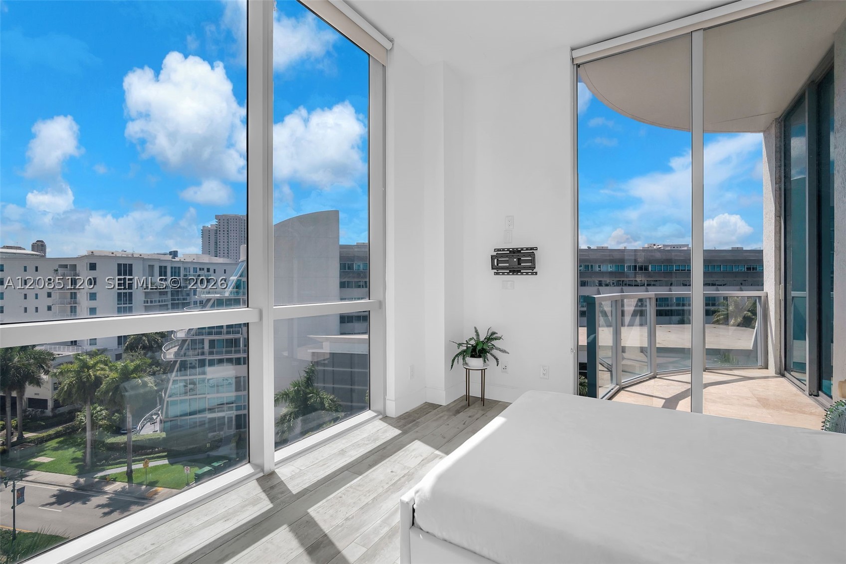 image Uptown Marina Lofts12