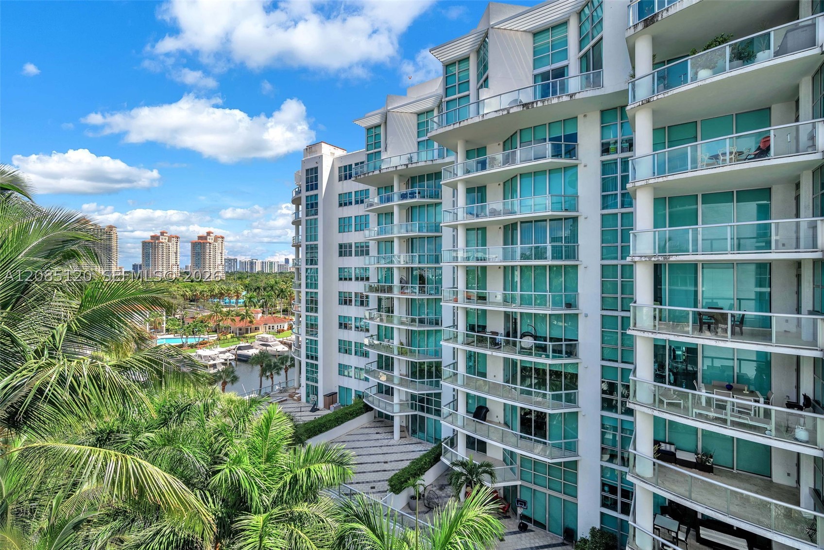 image Uptown Marina Lofts23