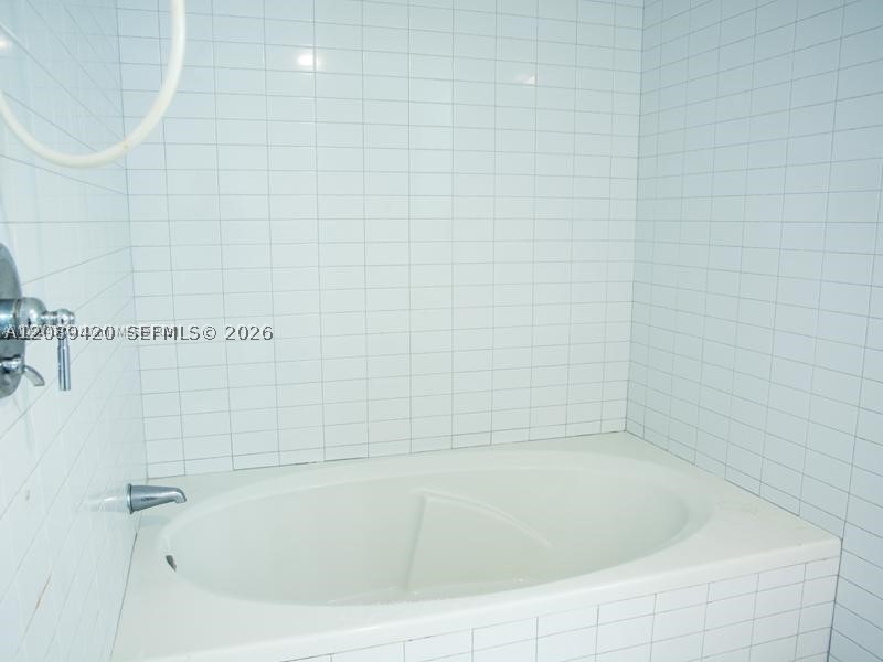 image Marina Blue19