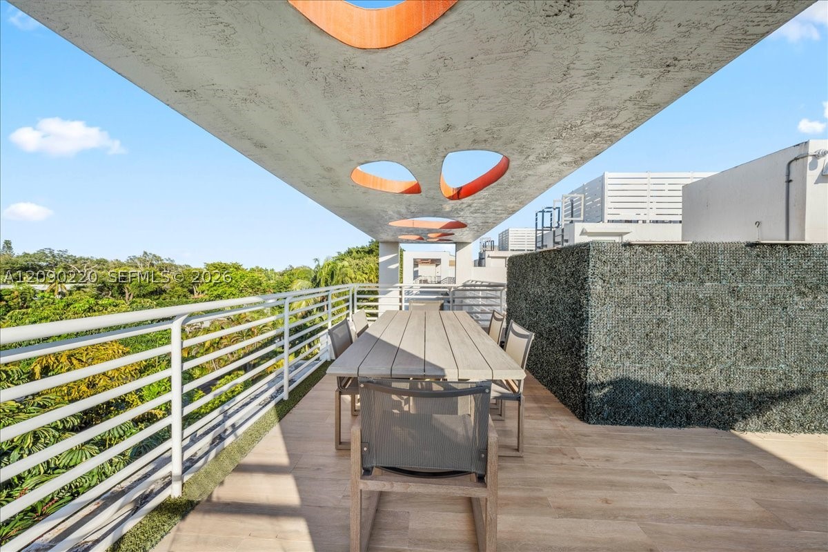 image One Bay Residences25