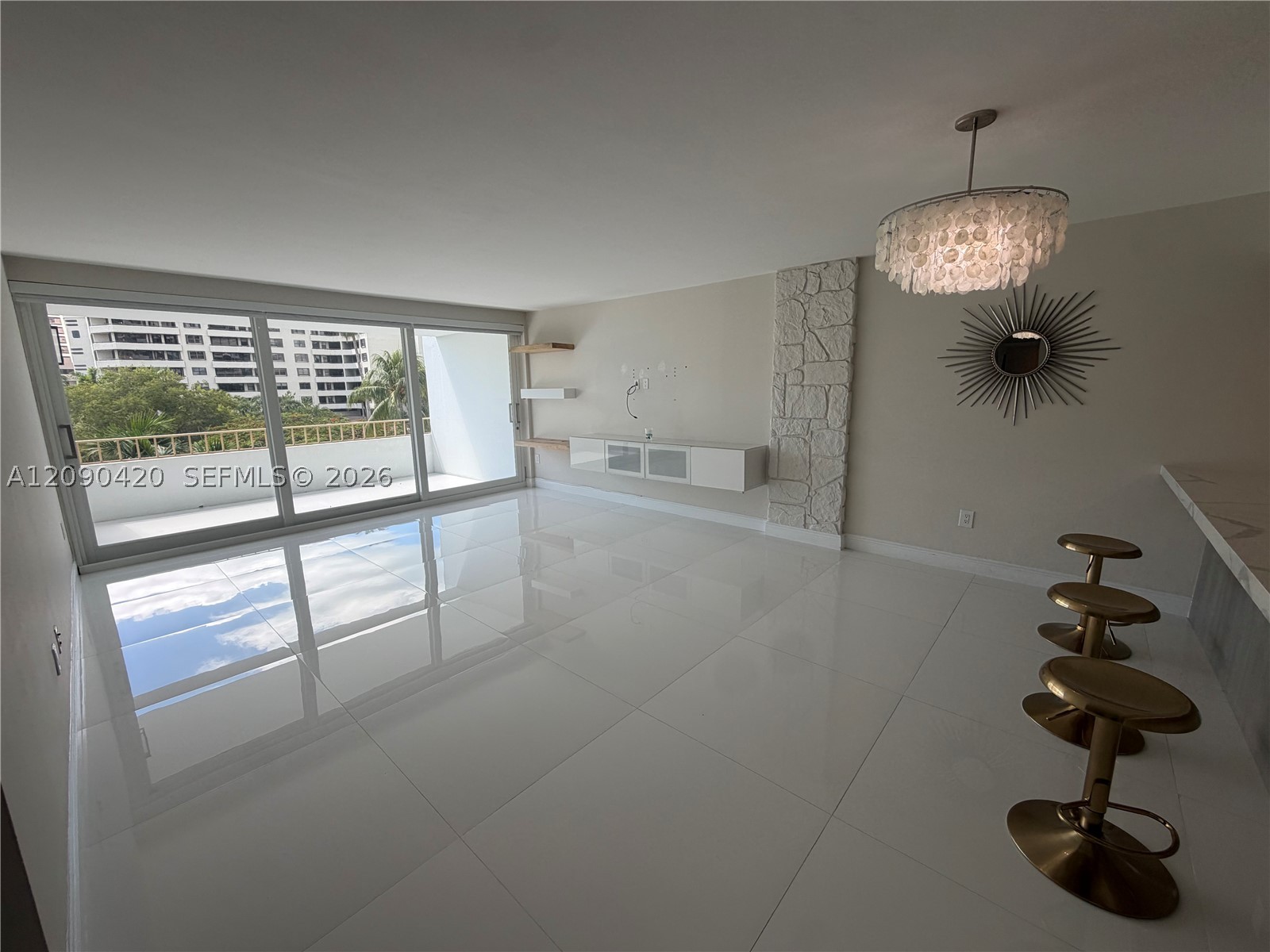 155 Ocean Ln Dr #413 Key Biscayne, FL 33149