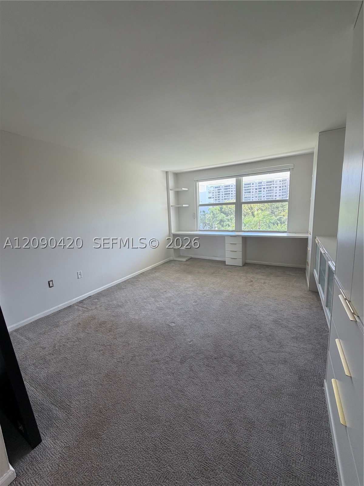 155 Ocean Ln Dr #413 Key Biscayne, FL 33149