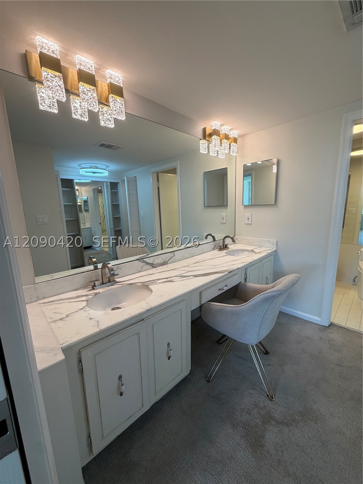 155 Ocean Ln Dr #413 Key Biscayne, FL 33149