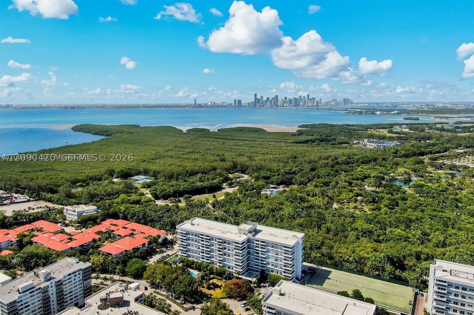 155 Ocean Ln Dr #413 Key Biscayne, FL 33149