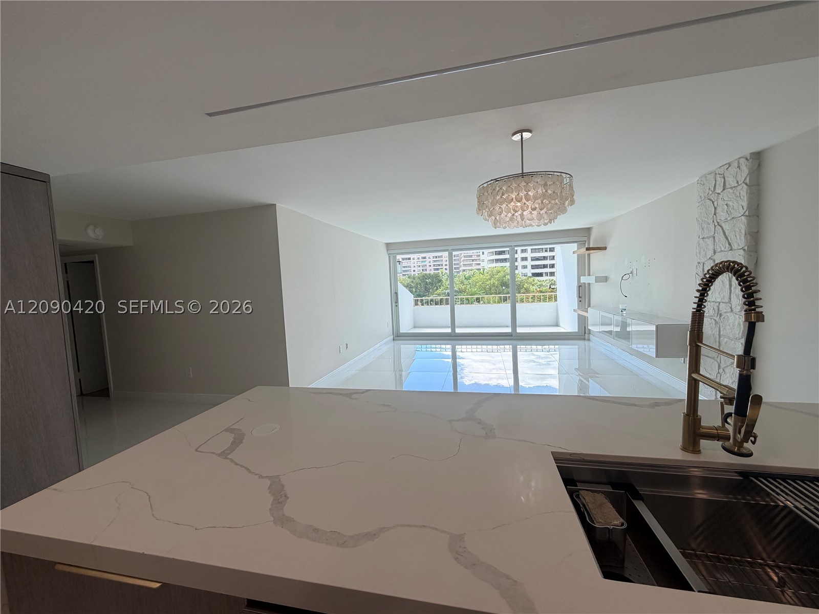 155 Ocean Ln Dr #413 Key Biscayne, FL 33149