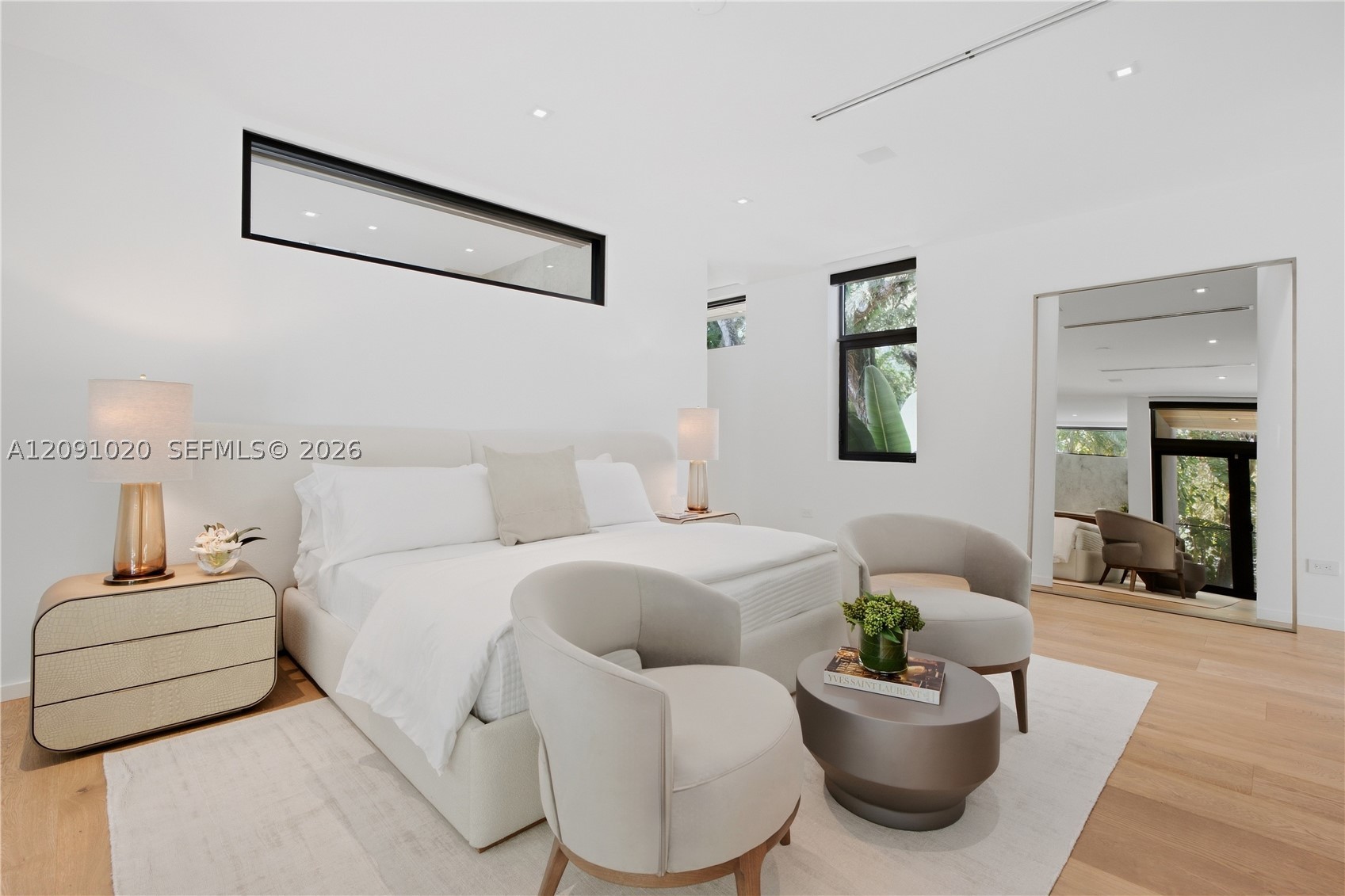 2803 Crystal Ct Miami, FL 33133