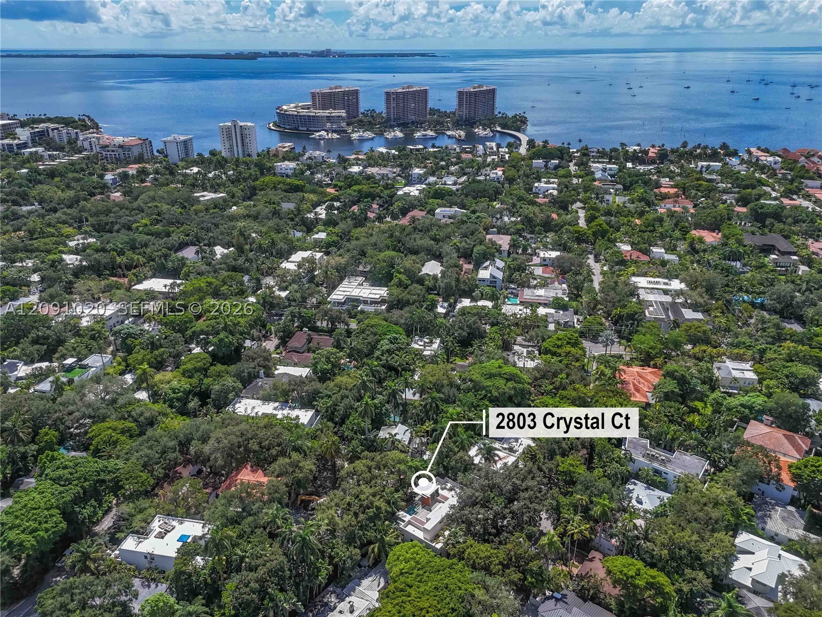 2803 Crystal Ct Miami, FL 33133