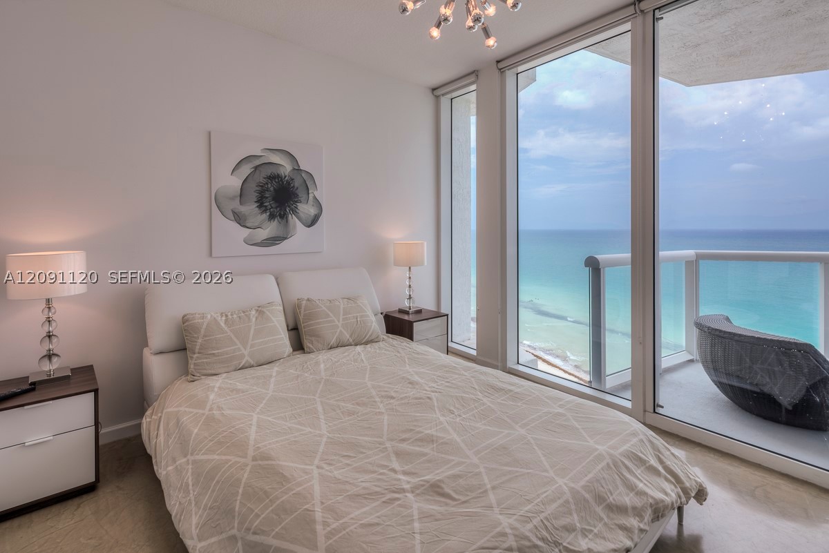 image Bel Aire on the Ocean10