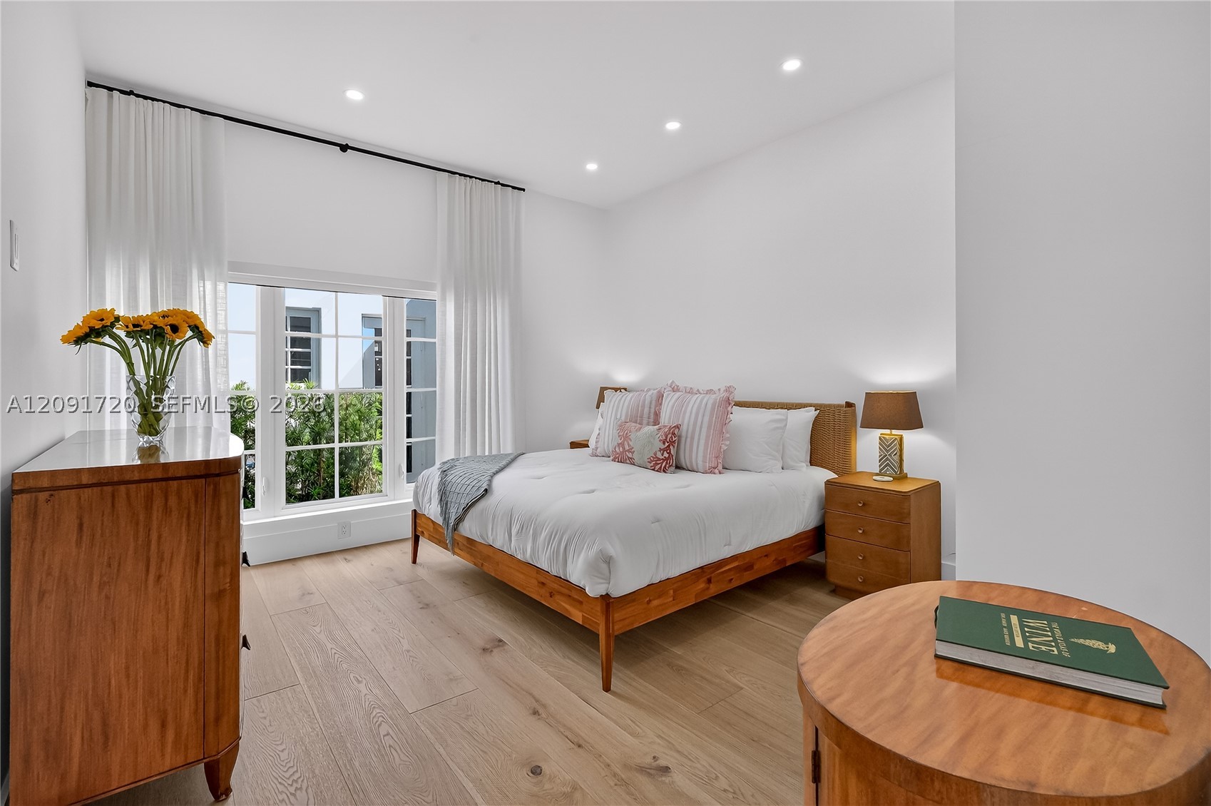 1109 Almeria Ave Coral Gables, FL 33134