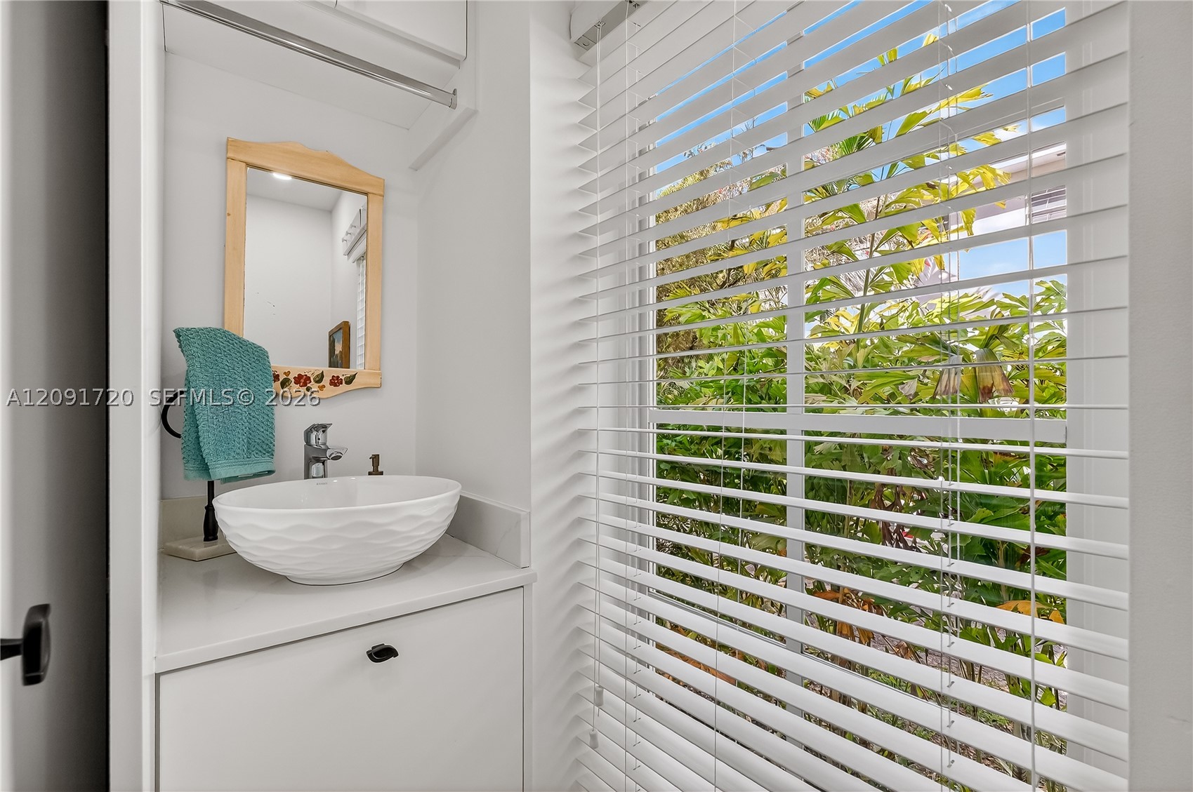 1109 Almeria Ave Coral Gables, FL 33134