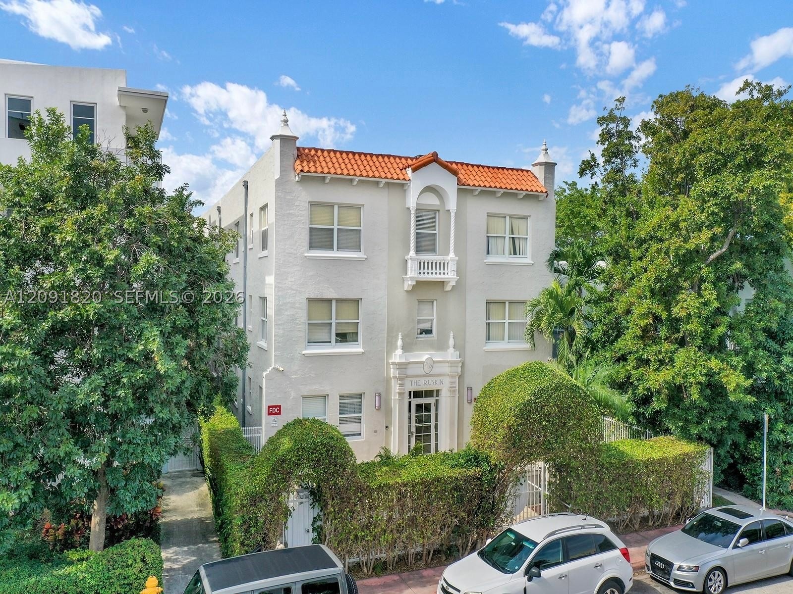 1542 Drexel Ave #104 Miami Beach, FL 33139
