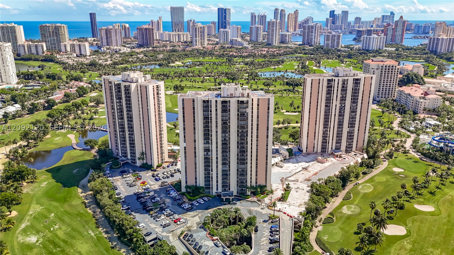 20301 W Country Clb Dr #2428
