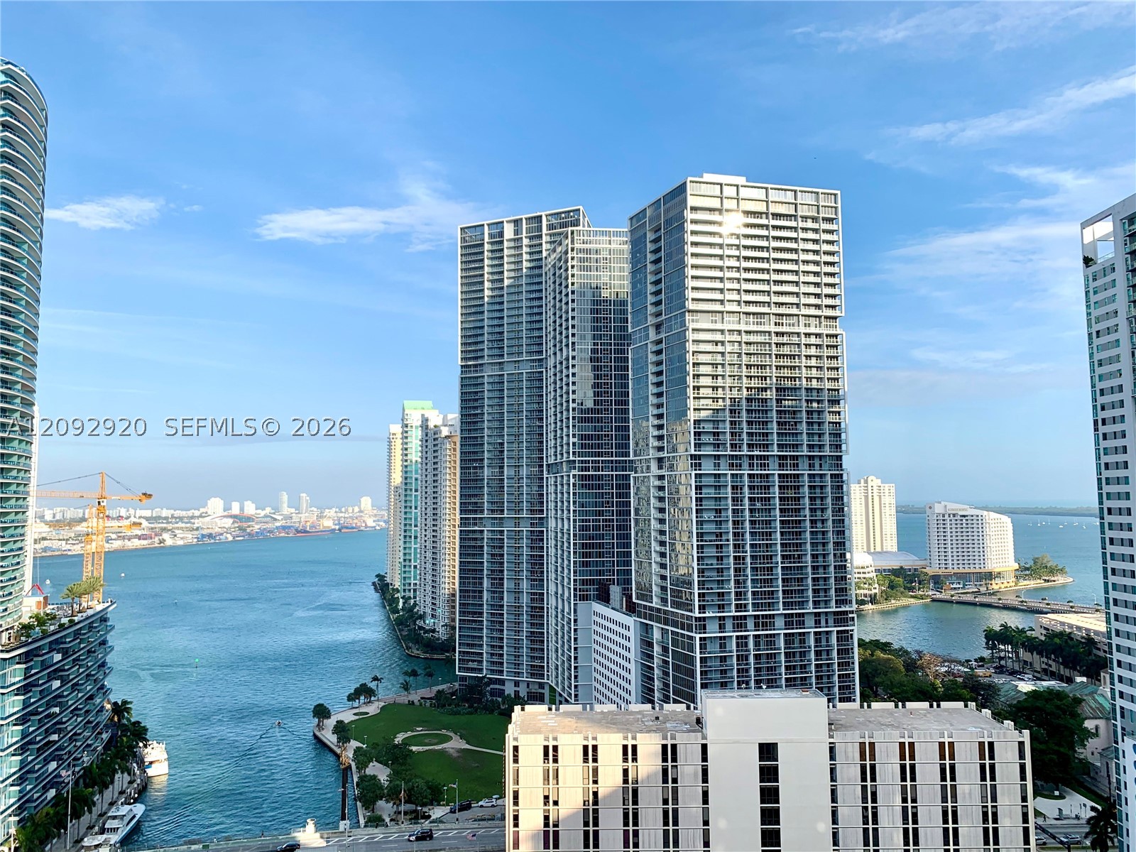 image Brickell on the River North15