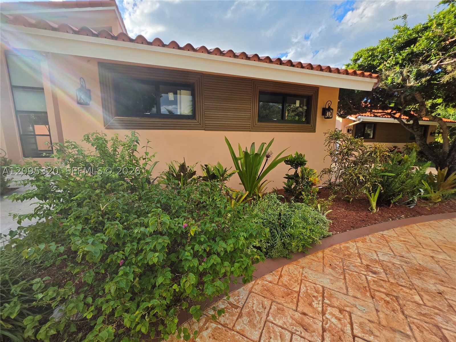 10204 SW 96th Ct Miami, FL 33176