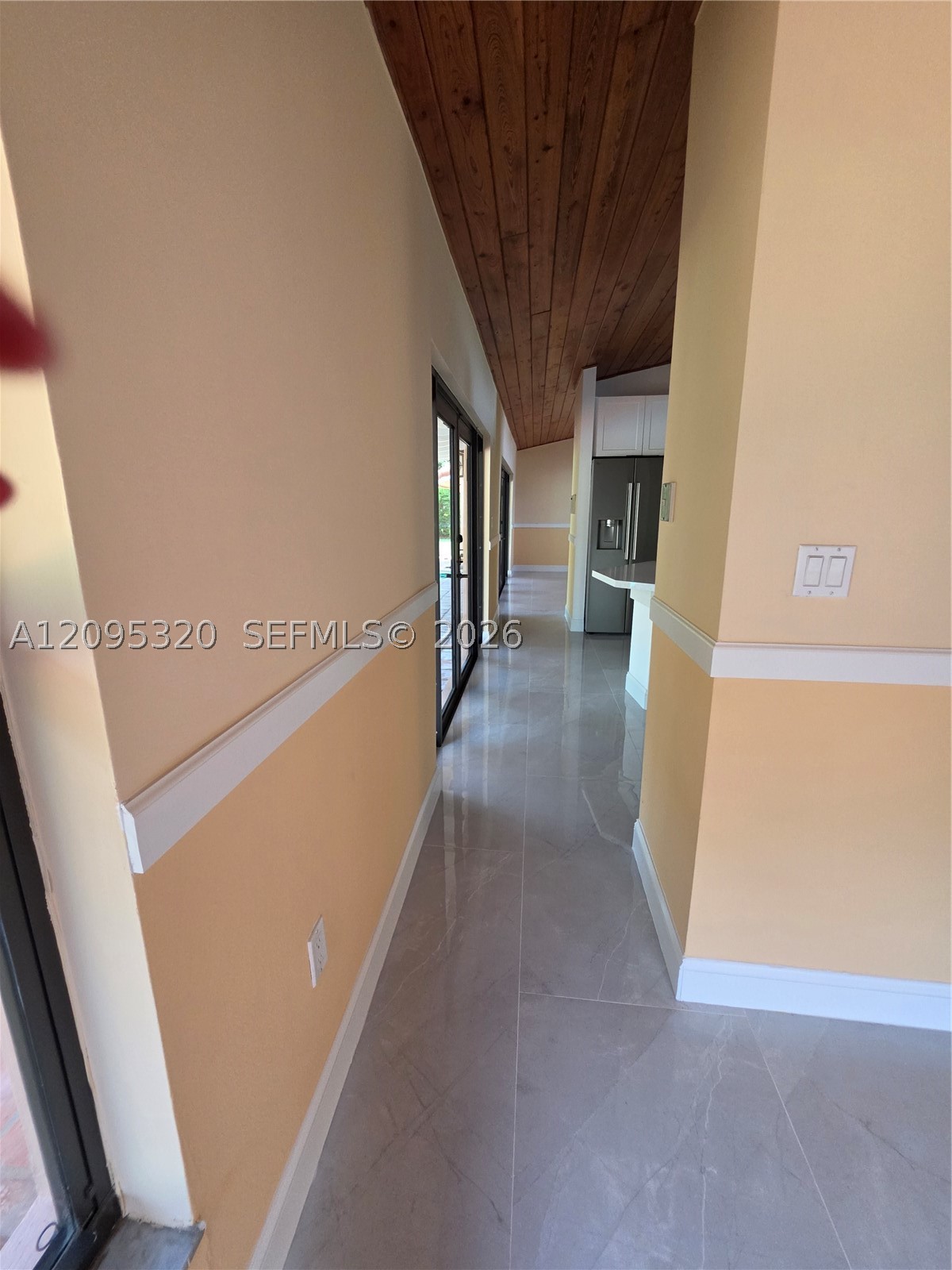 10204 SW 96th Ct Miami, FL 33176