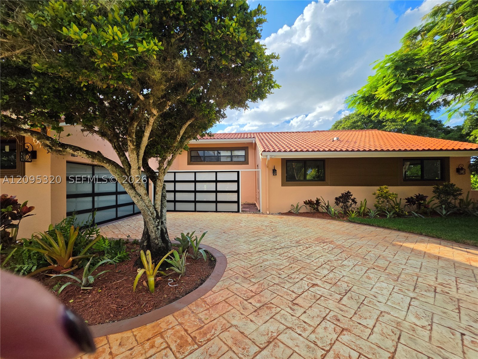 10204 SW 96th Ct Miami, FL 33176