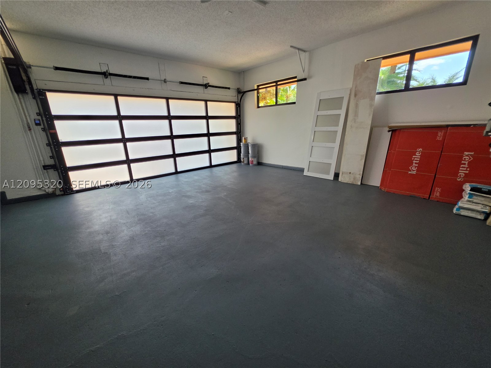 10204 SW 96th Ct Miami, FL 33176
