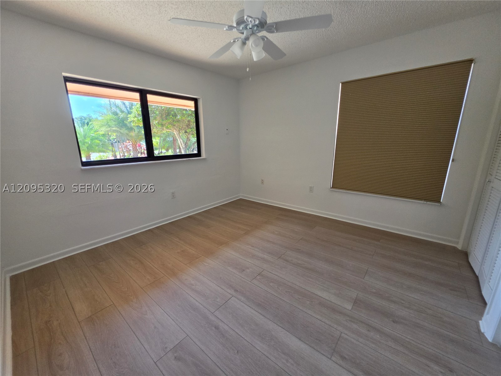 10204 SW 96th Ct Miami, FL 33176